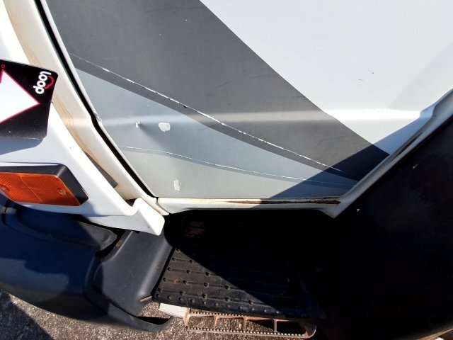Vehicle_photo_23