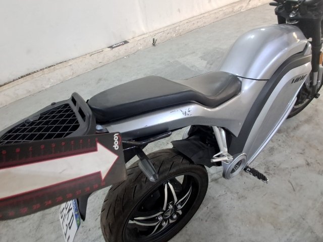 Vehicle_photo_19
