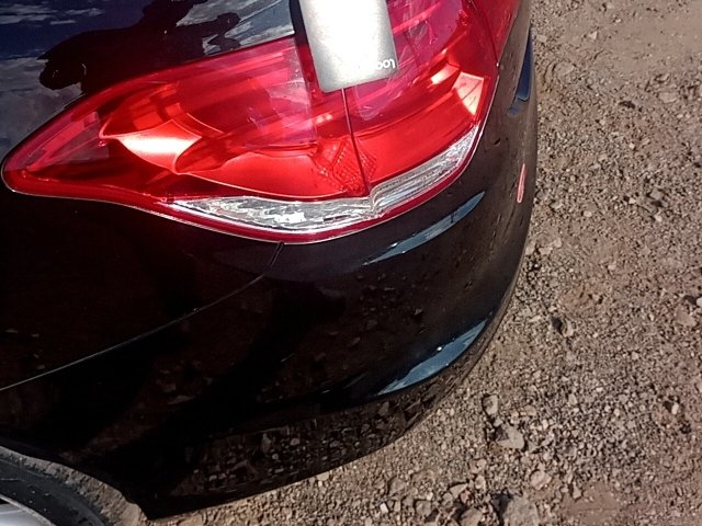 Vehicle_photo_37