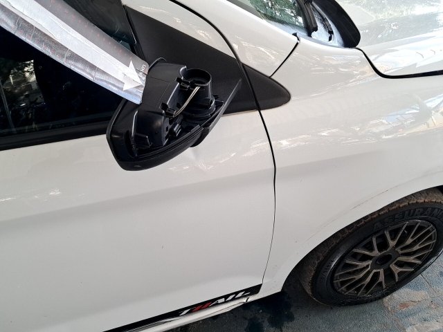 Vehicle_photo_35