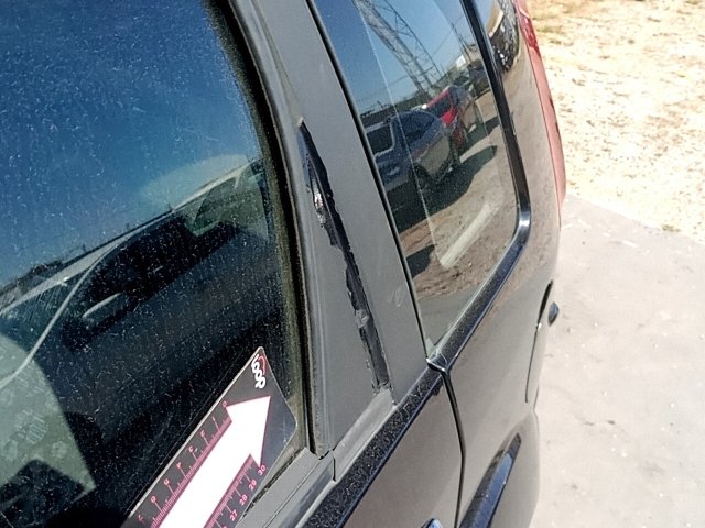 Vehicle_photo_37