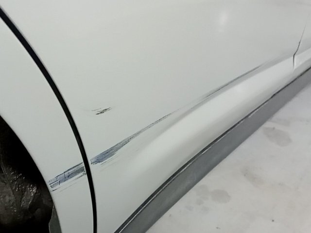 Vehicle_photo_24