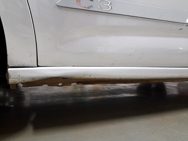 Vehicle_photo_24