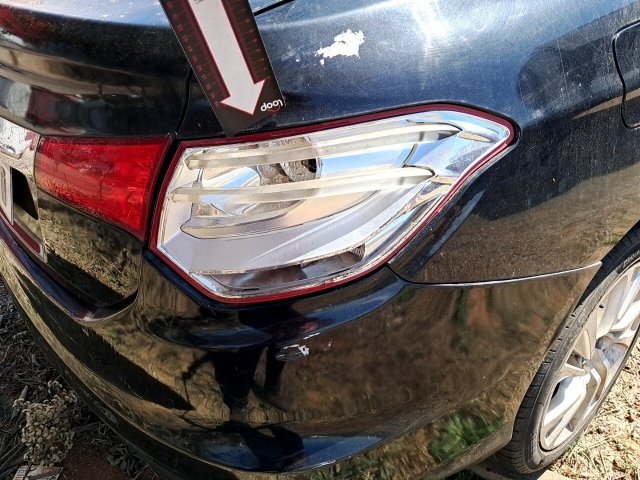 Vehicle_photo_35
