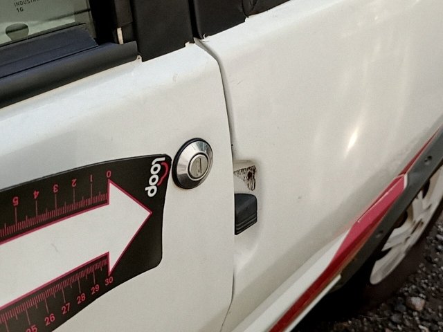 Vehicle_photo_36