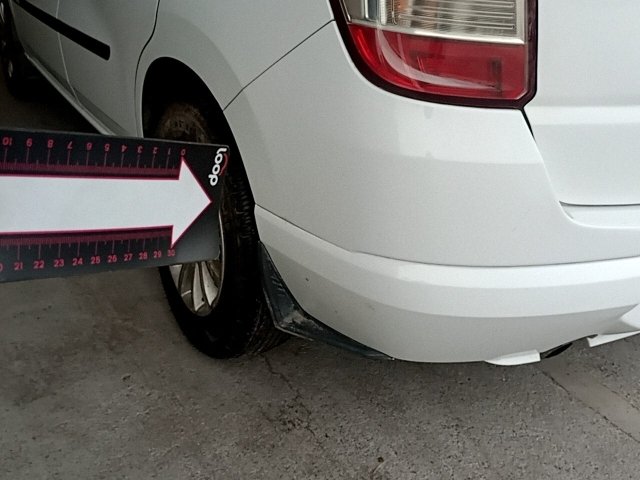 Vehicle_photo_37