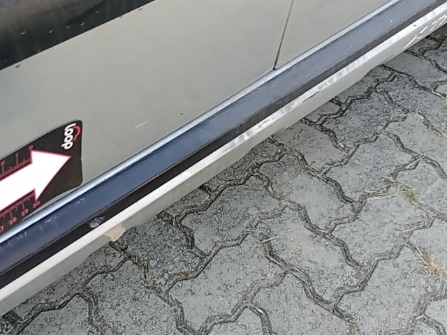 Vehicle_photo_37