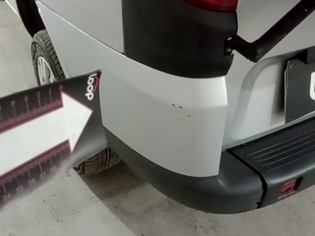 Vehicle_photo_37