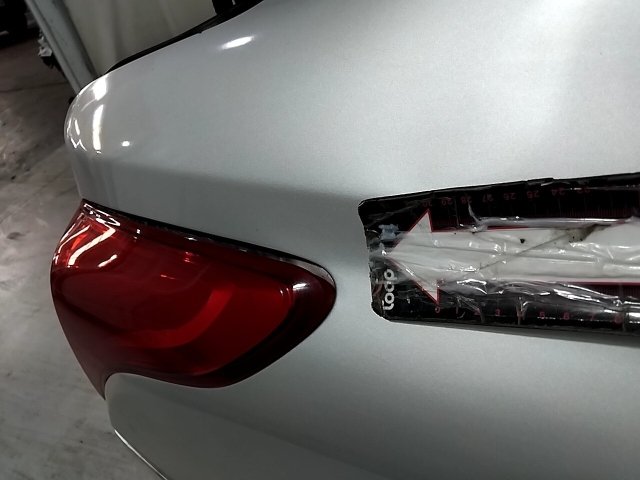 Vehicle_photo_36