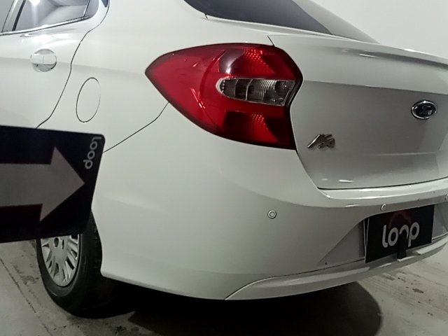 Vehicle_photo_37