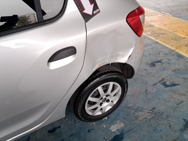 Vehicle_photo_37