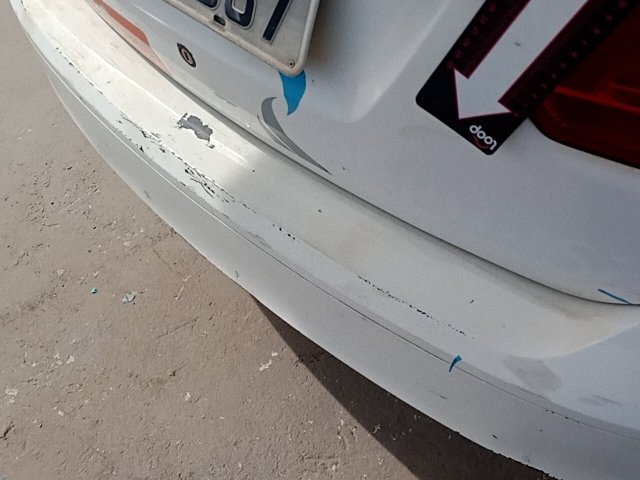 Vehicle_photo_37