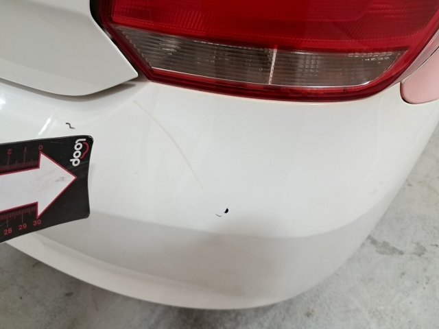 Vehicle_photo_37