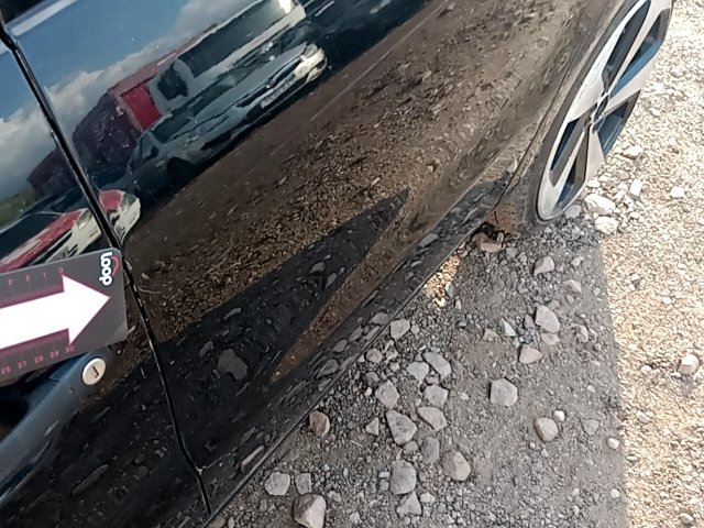 Vehicle_photo_26