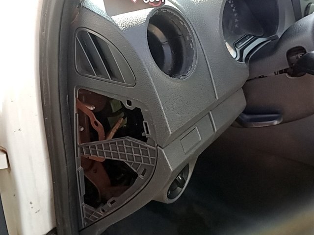Vehicle_photo_26