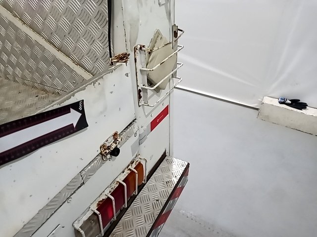Vehicle_photo_26