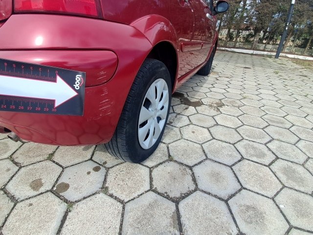 Vehicle_photo_37