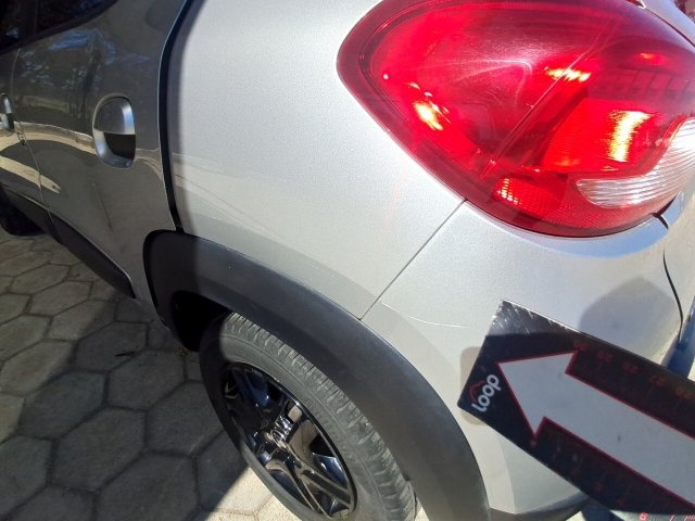 Vehicle_photo_37