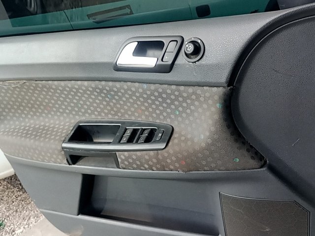 Vehicle_photo_39