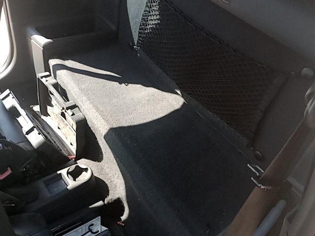 Vehicle_photo_10