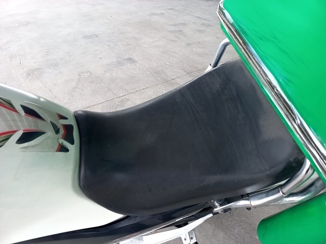 Vehicle_photo_10