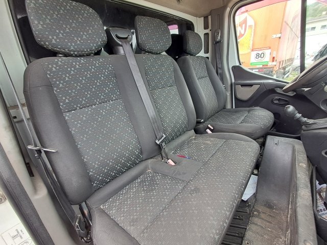 Vehicle_photo_17