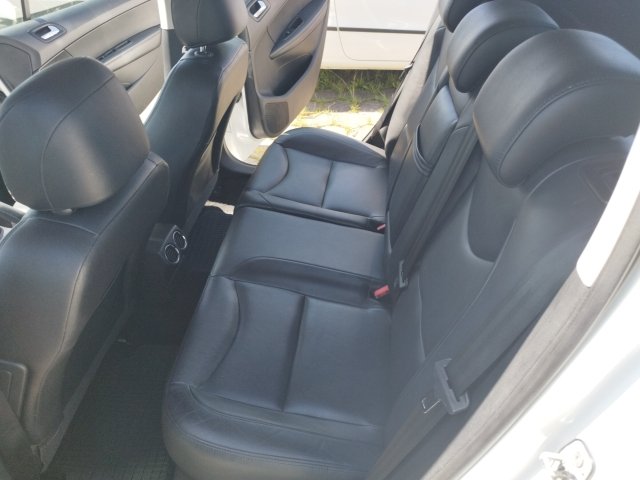 Vehicle_photo_6