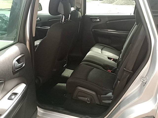 Vehicle_photo_10