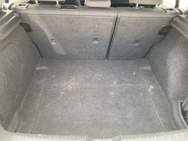 Vehicle_photo_17