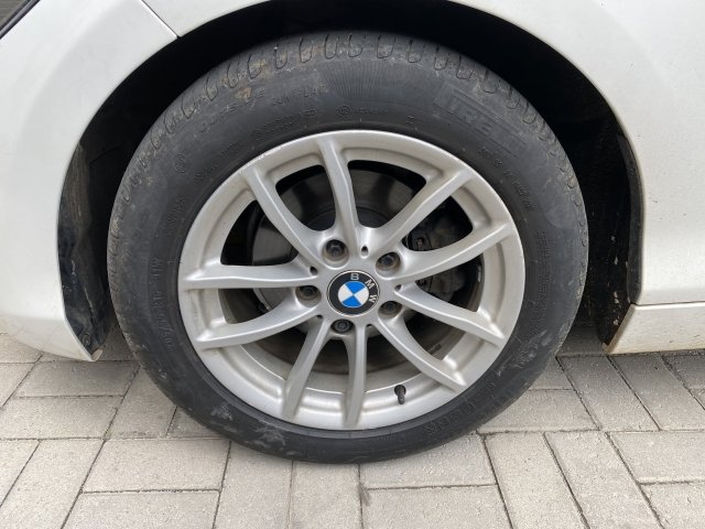 Vehicle_photo_13