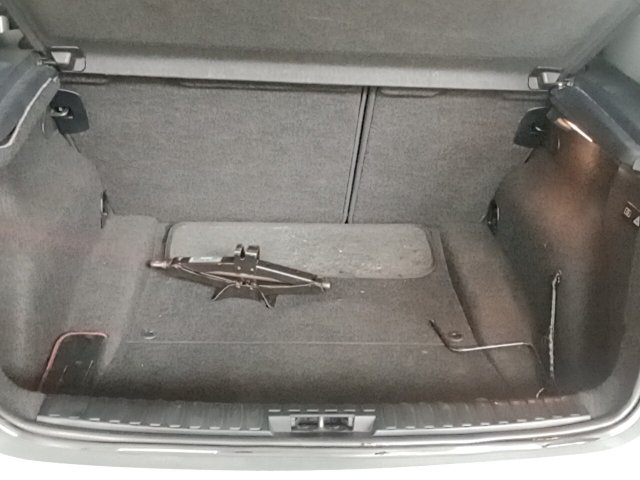 Vehicle_photo_9