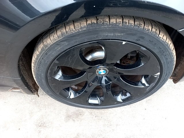 Vehicle_photo_15