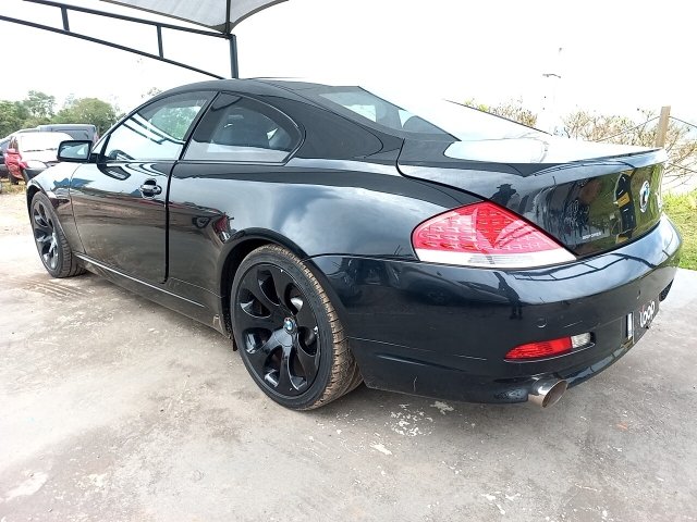 Vehicle_photo_3