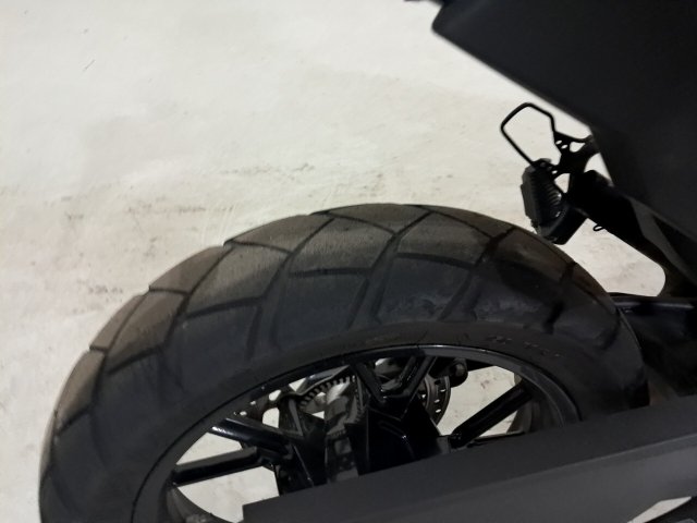 Vehicle_photo_16