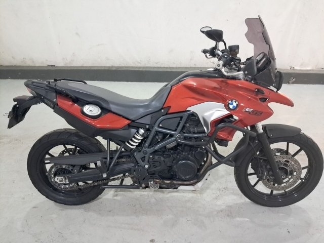 Vehicle_photo_9