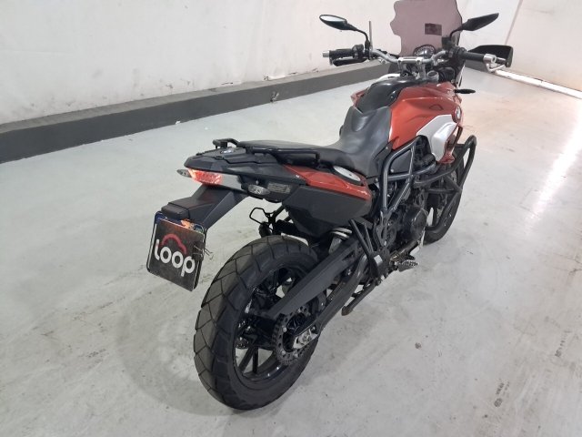 Vehicle_photo_4