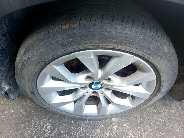 Vehicle_photo_13