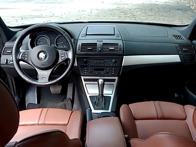 Vehicle_photo_7