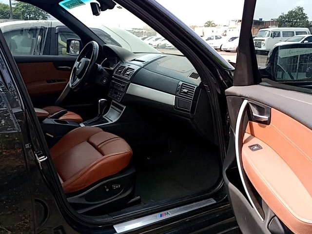 Vehicle_photo_9