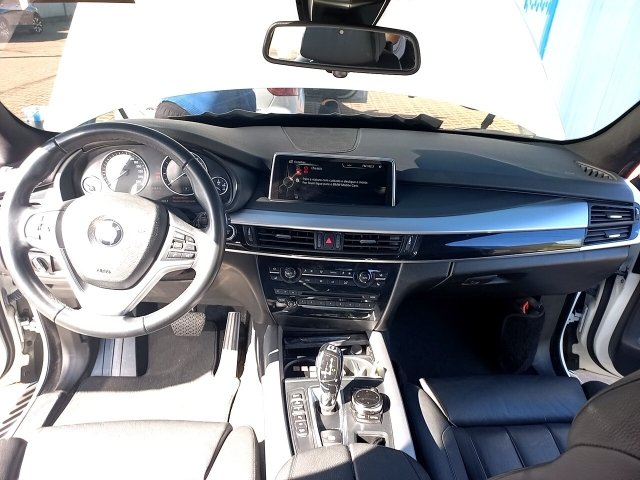 Vehicle_photo_7