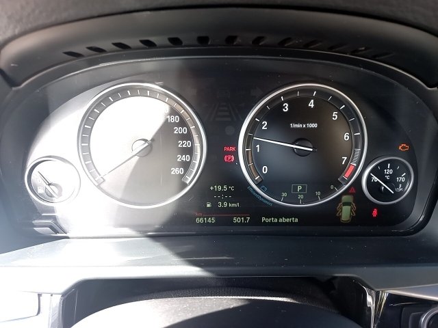 Vehicle_photo_5