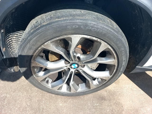 Vehicle_photo_13