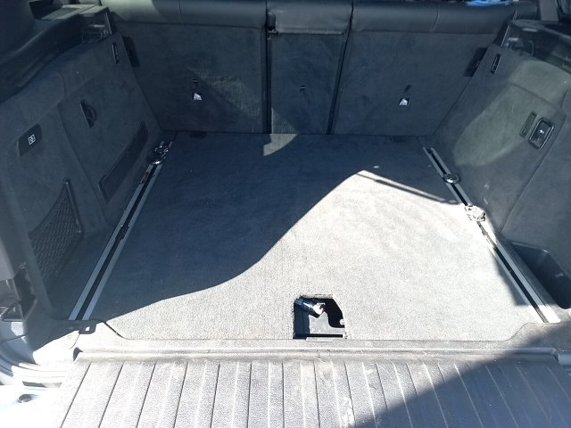 Vehicle_photo_11