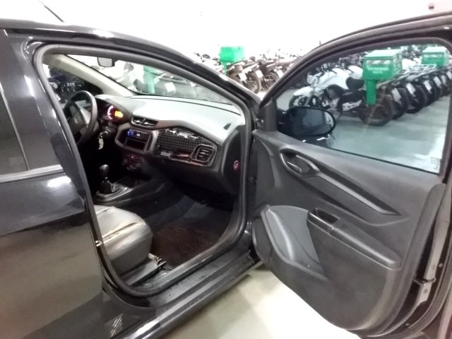 Vehicle_photo_9