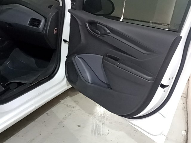 Vehicle_photo_9