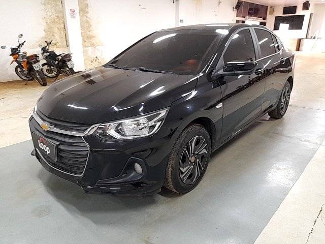 CHEV ONIX PLUS 10TAT LT1 Frente Motorista