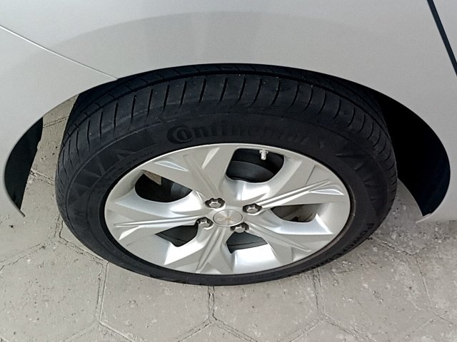 Vehicle_photo_16