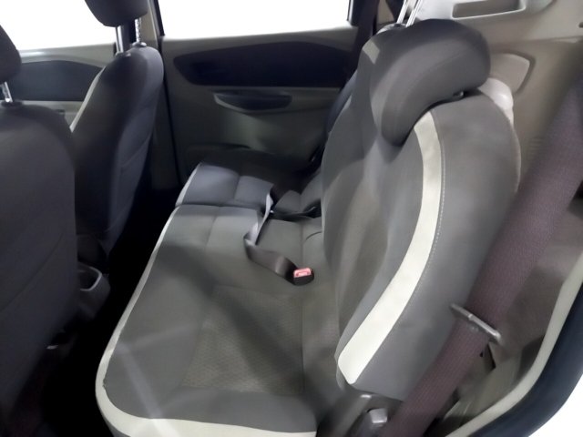 Vehicle_photo_10