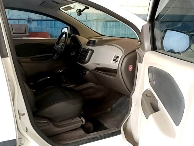 Vehicle_photo_9