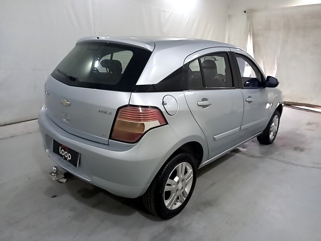 Vehicle_photo_4